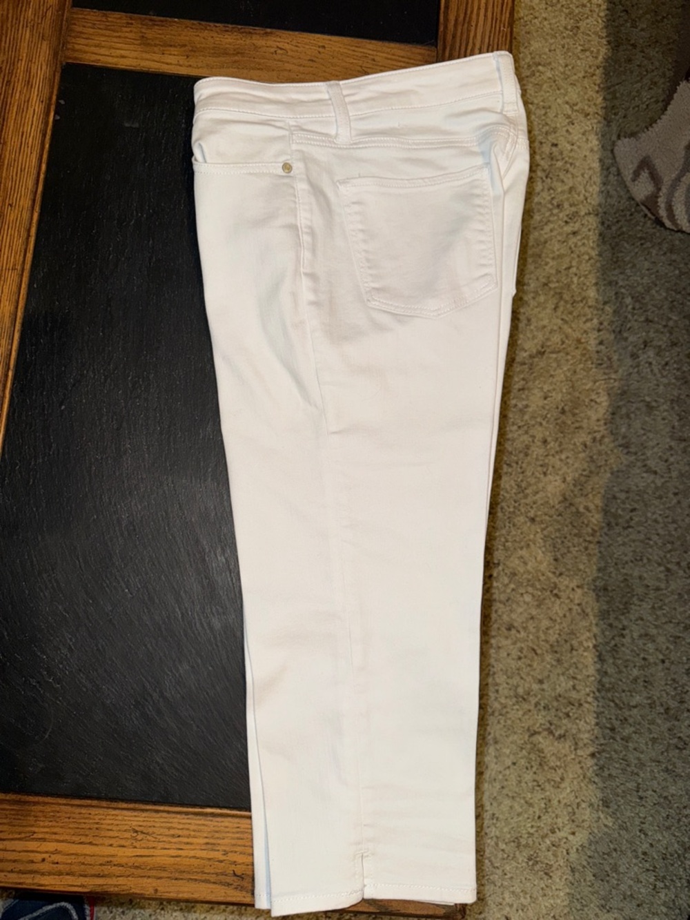 Talbots White Cropped Ankle Jeans Pedal pushers size 2